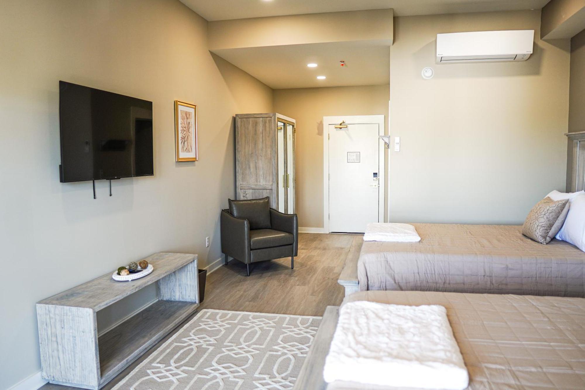 Hotel Whiskey In Pascagoula Ngoại thất bức ảnh