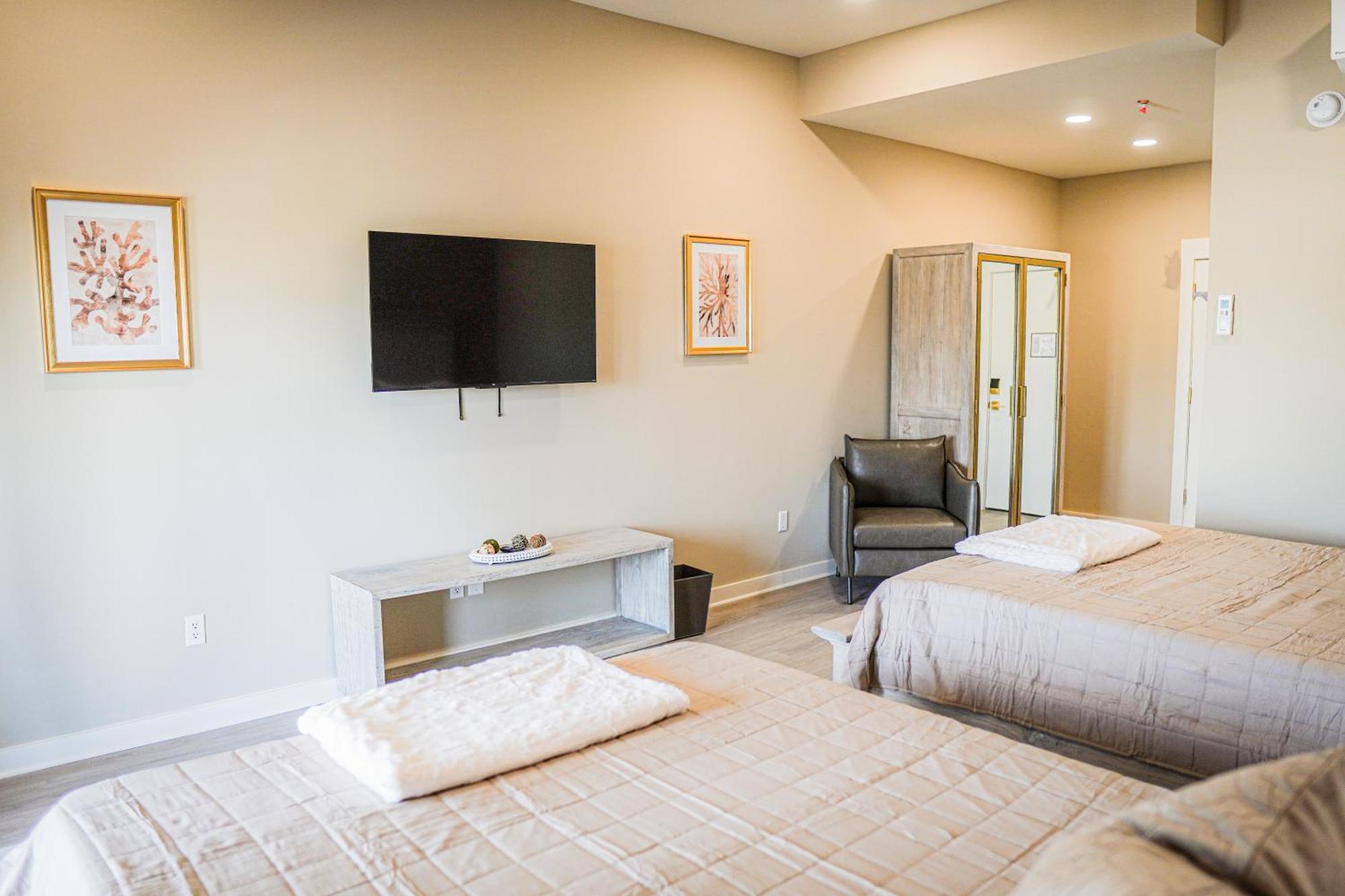 Hotel Whiskey In Pascagoula Ngoại thất bức ảnh