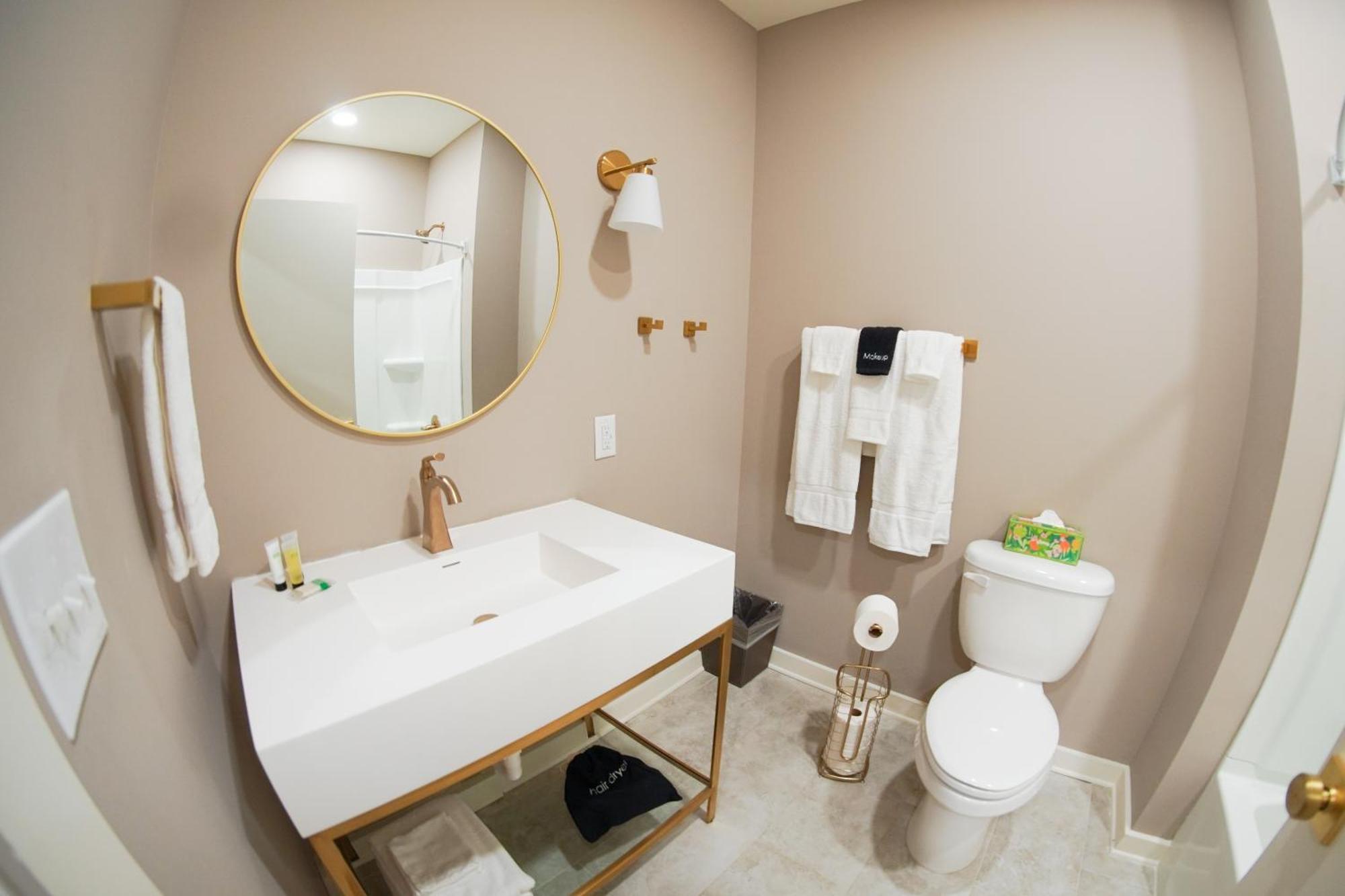 Hotel Whiskey In Pascagoula Ngoại thất bức ảnh