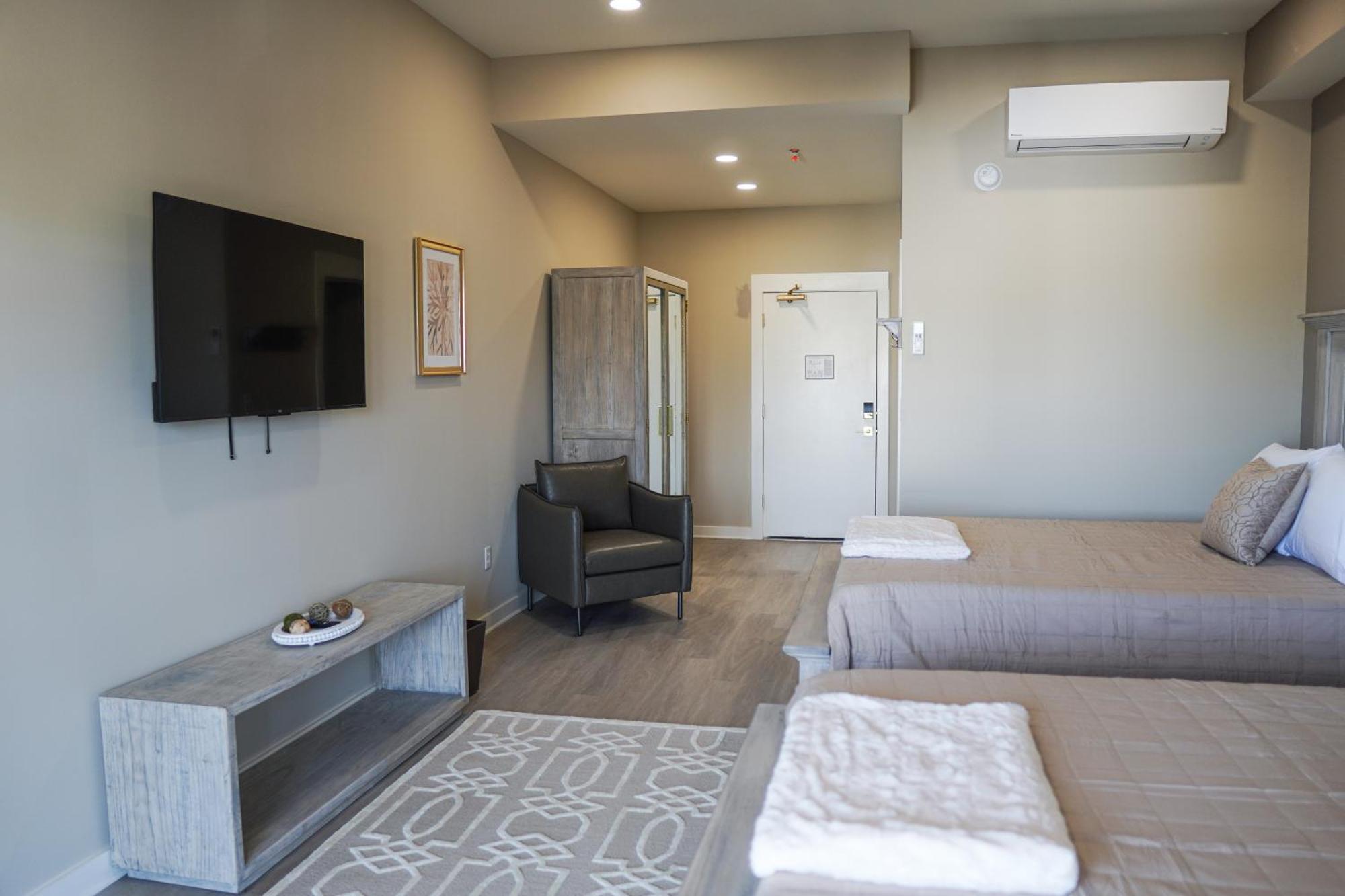 Hotel Whiskey In Pascagoula Ngoại thất bức ảnh