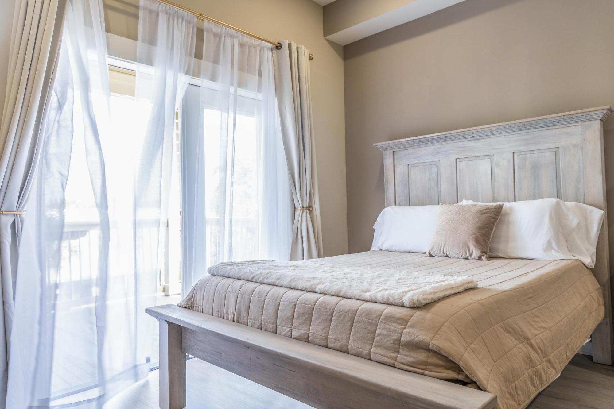 Hotel Whiskey In Pascagoula Ngoại thất bức ảnh