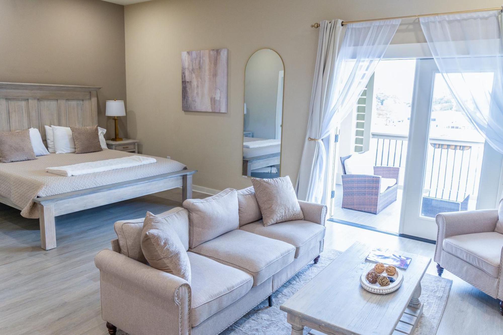 Hotel Whiskey In Pascagoula Ngoại thất bức ảnh